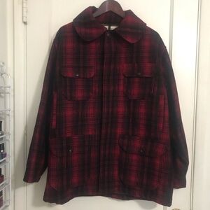✔️Vintage Woolrich Red and Black Plaid Men's Jacket 🧔🏻‍♂️